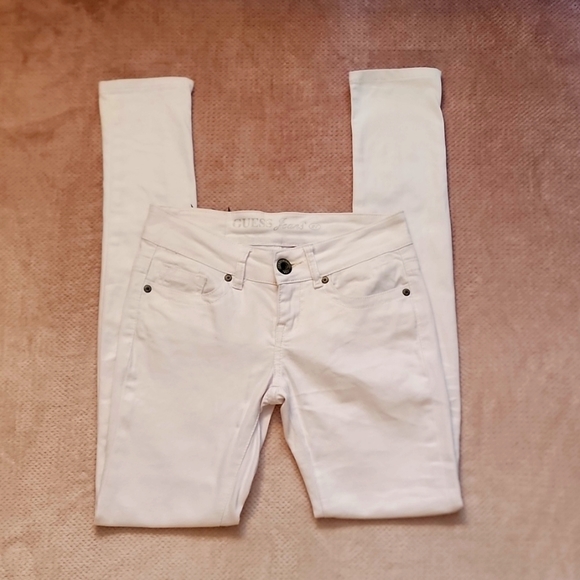 ❗️Like NEW ❗️Power Skinny Guess Jeans - Picture 1 of 9